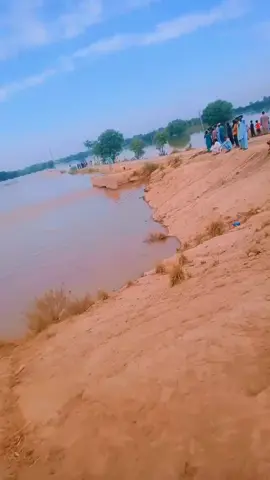 Basti phirany wali bun Pani ka 🎚️ bher raha hy Allah Khair kry 