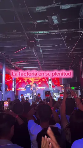 Una noche con la factoria #diversion  #fyp #LIVEIncentiveProgram #LIVEStory #PaidPartnership 