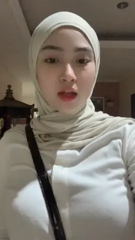 #cewekcantik #outfitinspo #hijab #l 