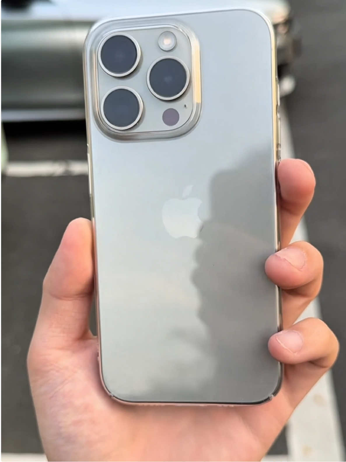 Ốp chống ố vàng đẹp nha #tonycase96 #oplungchongsoc #oplungiphone #oplungtrongsuot #oplungiphonexin 
