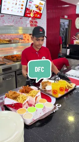 Kalau craving ayam goreng rangup luar, juicy dalam, @D'Apple Fried Chicken - HQ lah tempatnya! Jangan pelik kalau ramai repeat sebab memang berbaloi, pilihan menu banyak! #dapplefriedchicken #dfc #ayamgoreng #MakanLokal #fyp 