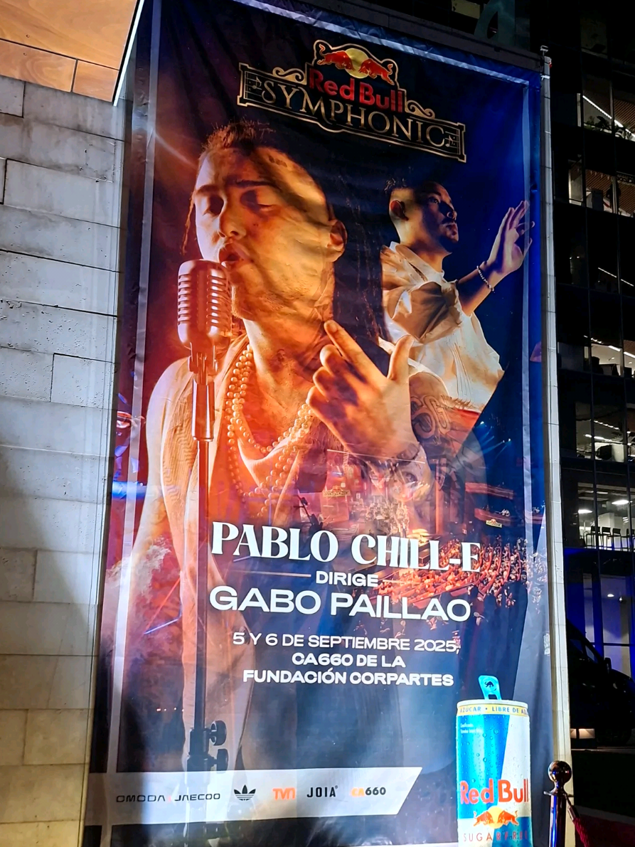 Red Bull Symphonic Pablo Chill-E ✨️🎻🎙🎸 My Bloond gota🩸 #redbullsymphonic  #pablochille #chile #myblood 