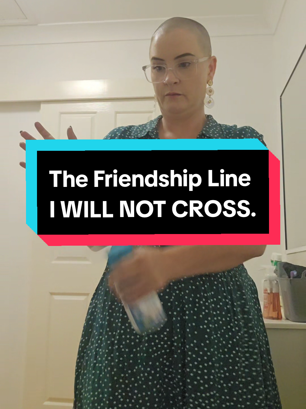 We've seen each others ( • ) ( • ) but I draw the line at there being any evidence of my 💩  in her bathroom hahaha 