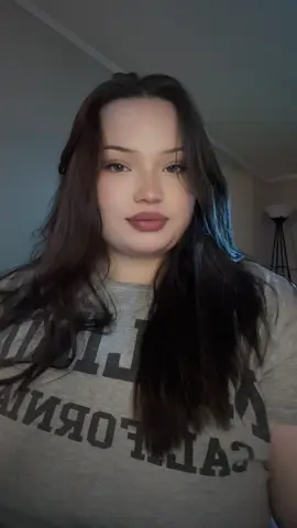 😴
