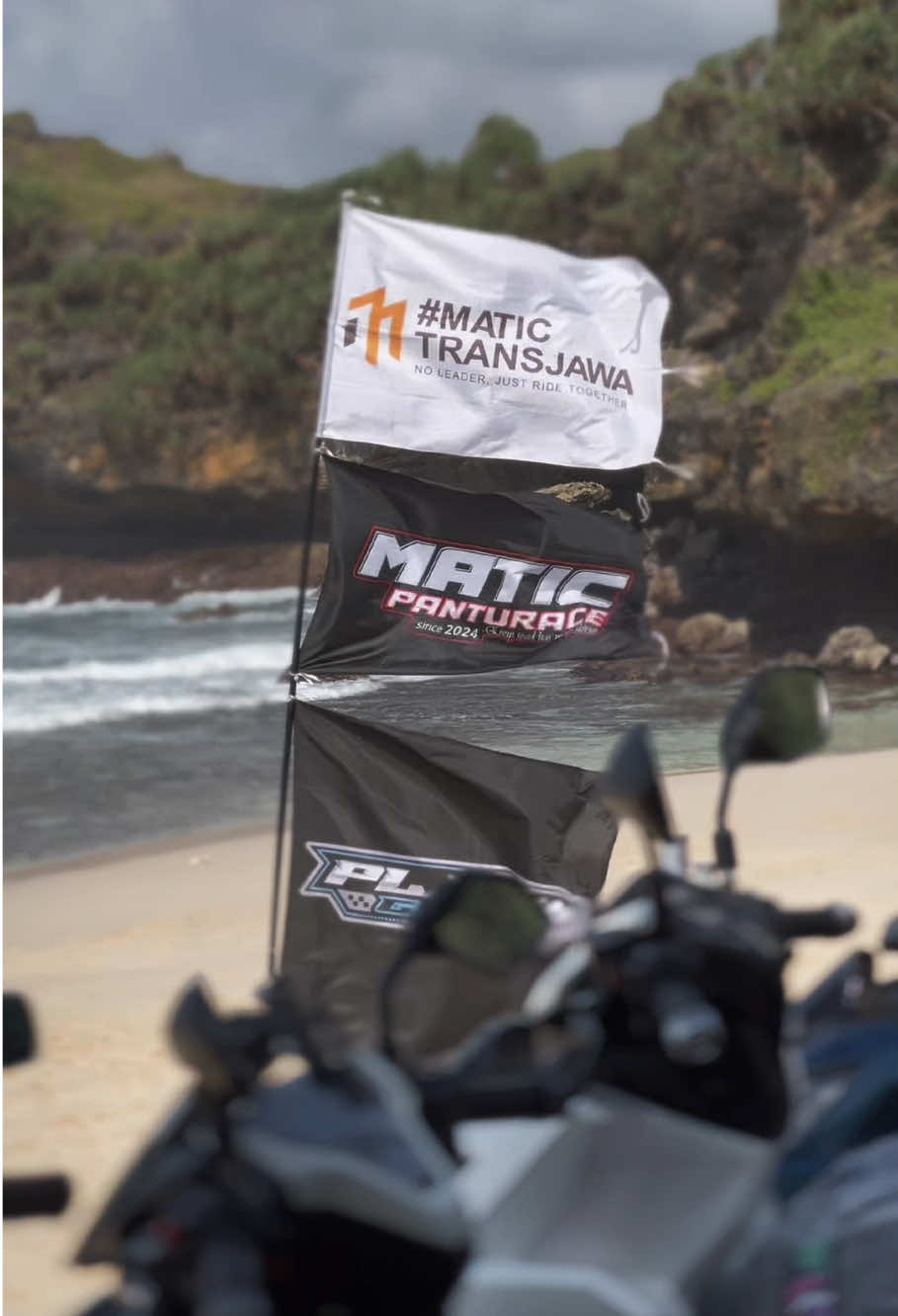 Masih dengan momen 16-17 Agustus 2025.                                                               #matictransjawa #sedulurliverybus #maticpanturace #xyzabc #fypシ #vavarioan #teamjalurselatan #maticproper @Teamjalurselatan @matictransjawa @maticpanturace @Platwgank 