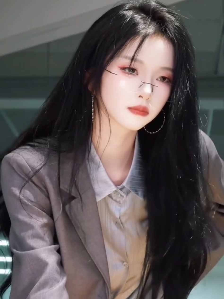 玩了又要被扣工资了 #眼镜杀 #乌苏苏 #心动的感觉 