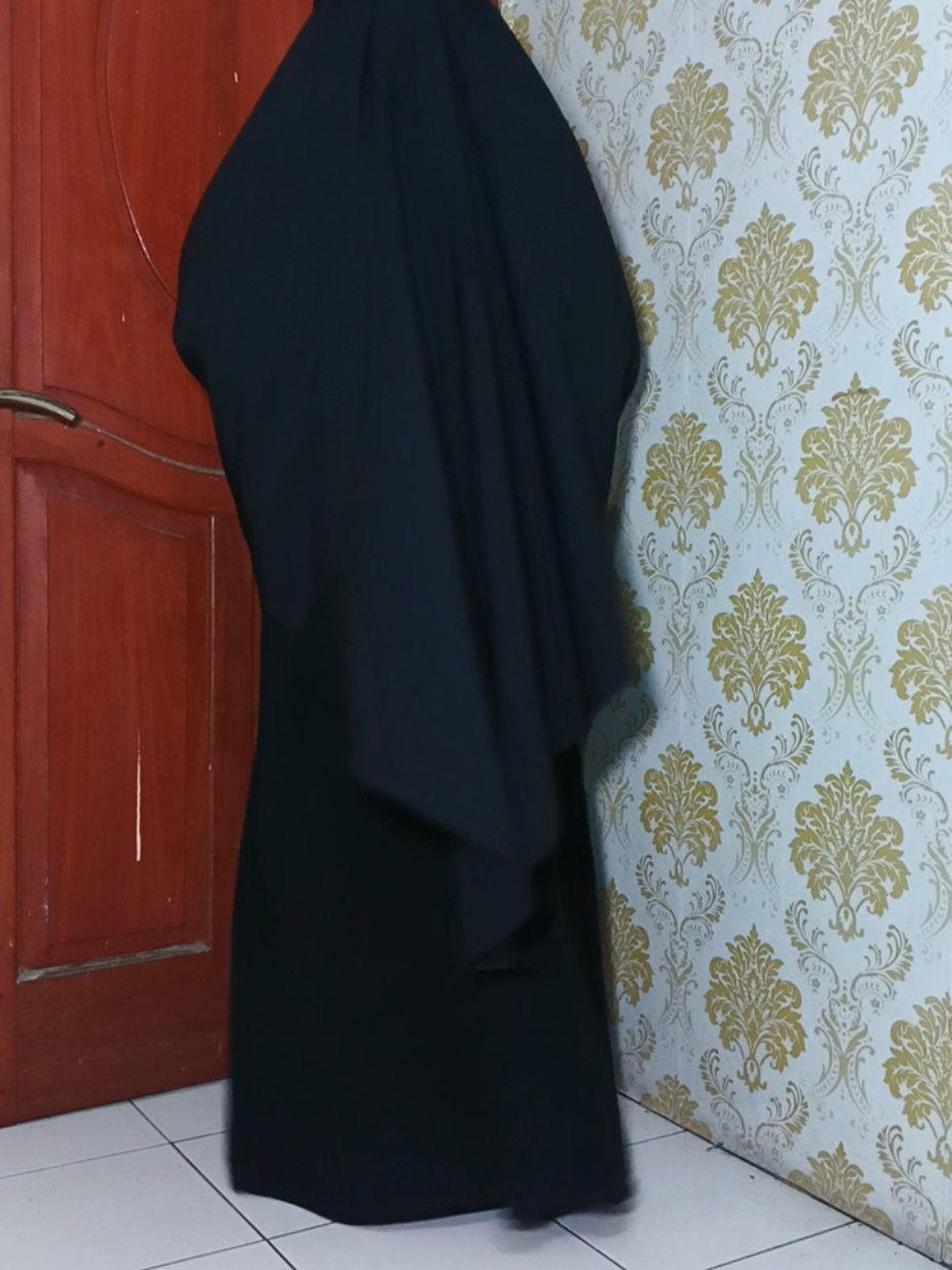 Masya Allah udah day 5, balik lg sama akuuuu yg lg belajar jadi konten kreator fashion syar'i, walau ga fashionable hehe #day1 #creatorsearchinsights #pakaianmuslimah #fashion #fyp 