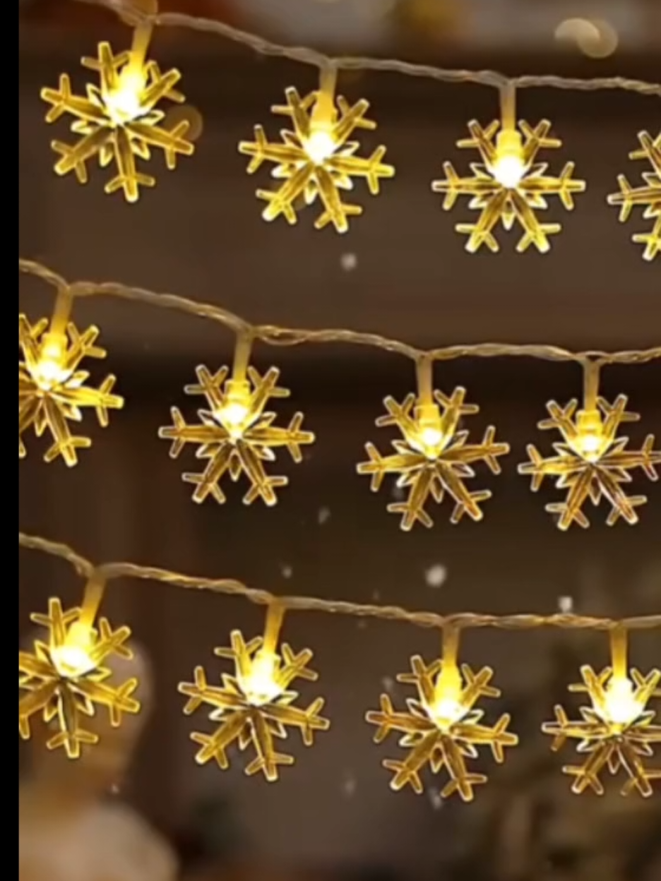 Solar Christmas Lights Snowflake String Lights 8 Modes Party Decoration LED String Lights..  Buy now!!👇🛒