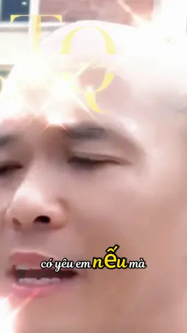 Đàn ông yêu bằng mắt 