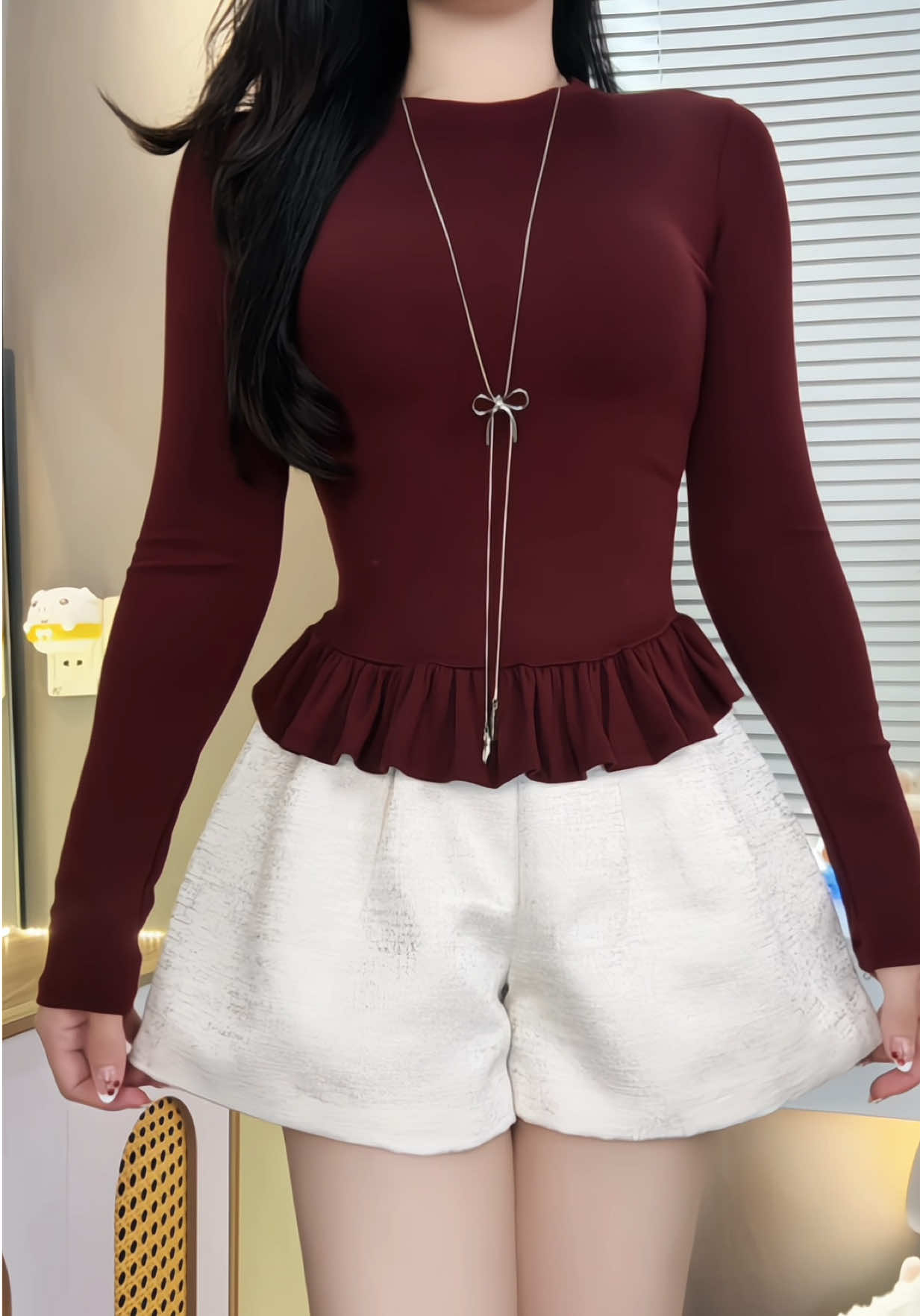 Âo thun ôm bèo gấu gọn v2 xinh yeu nè 😍