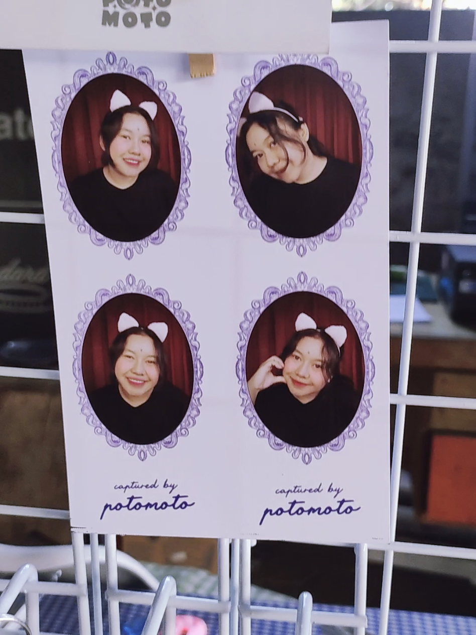 selain mempererat persahabatan dengan photobooth, ada juga yg retak gegara debat pilih frame #photoboothmurah #photoboothlombok 