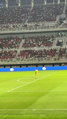 Kondisi penjaga gawang indonesia Emil Audero di laga Friendly Match bersama Chinese Taipei tadi malam 😋 Magabut yaa paaakk😝 #timnasindonesia #gbt #surabaya #fyp #emilaudero