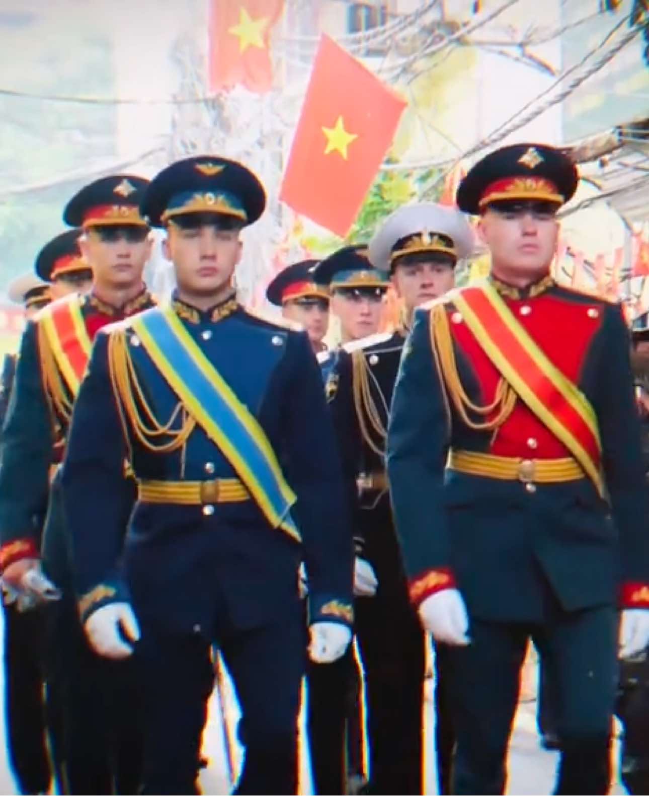One day or day one #vietnam #a80 #quandoinga🇷🇺 #russia #dieubinh 