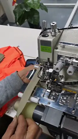 Automatic collar attaching machine#automaticopensinglepiecebottomhemmer#automaticopensinglepiecsleevehemmer #Automaticsewingmachine#automatictemplatesewingmachine#automatictemplatelockstitchsewingmachine#automatictemplateoverlocksewingmachine#foryou#sewing#sewingtiktok#automaticsewingmachine#fdkauto#industrialsewingmachine#sewingmachine#automaticoverlockmachine#sewingtutorial#sewingforyoupage#Manufacturerofautomaticclothingequipment#automaticsewingmachinemanufacture#sewingmachinemanufacturer