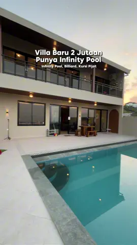 Villa baru di Bandung kapasitas 20 orang cuma 2 jutaan aja😍 Fasilitasnya super lengkap: 🏡 5 kamar tidur + 5 kamar mandi 🏊‍♂️ Infinity pool berasa berenang di atas awan 🎤 Karaoke, billiard, board game, sampai kursi pijat 👨‍👩‍👧 Ada playhouse anak juga, jadi cocok buat family staycation Pokoknya kalau cari villa baru buat ramean, ini sih juaranya 👌 📍Elmano Castle Jl. Ligar Indah No.17, Cibeunying, Kec. Cimenyan, Kab. Bandung 081381538474 / 087786182131 IG: @elmano.castle #villa2jutaan #villamurahbandung #villakolamrenang #villabandung #villakeluarga 