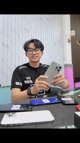 15Pro max=49$​ លក់ឡៃឡុងiphoneអោយអស់ពីទូរប្រញាប់ឡេីង តំលៃកប់ៗខ្លាំង Telegram069918981