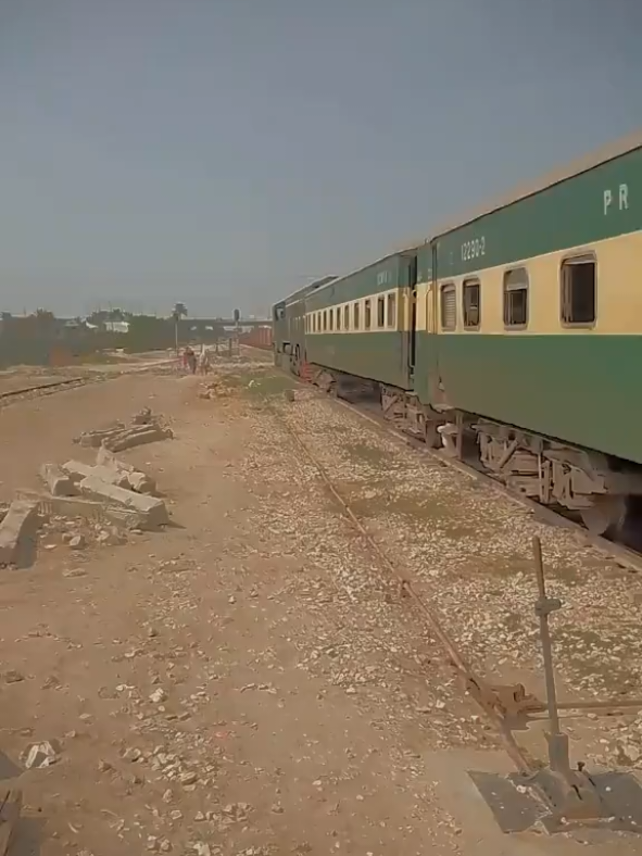 Arslan train lover 💗💗#pakistanrailway #creatersearchinsights #foreyoupage #viraltiktok #fyp 💗💗🚂🚂🚂🚂🚂🛤️🛤️🛤️🛤️🛤️🚂🚂🚂🚂🛤️🛤️