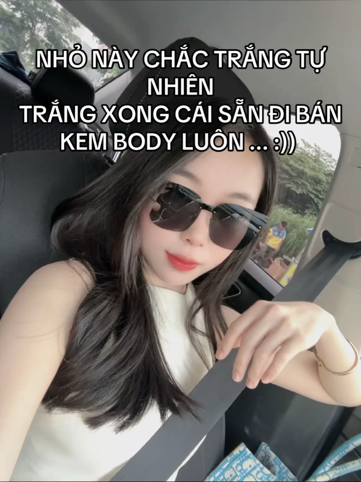 Trắng tự nhiên nhưng mà không phải tự nhiên mà tui trắng - Kem body trắng da Lan Bee Cosmetic  #xh #kemtron #lanbeeyoung #lanbee #kembodytrangda 