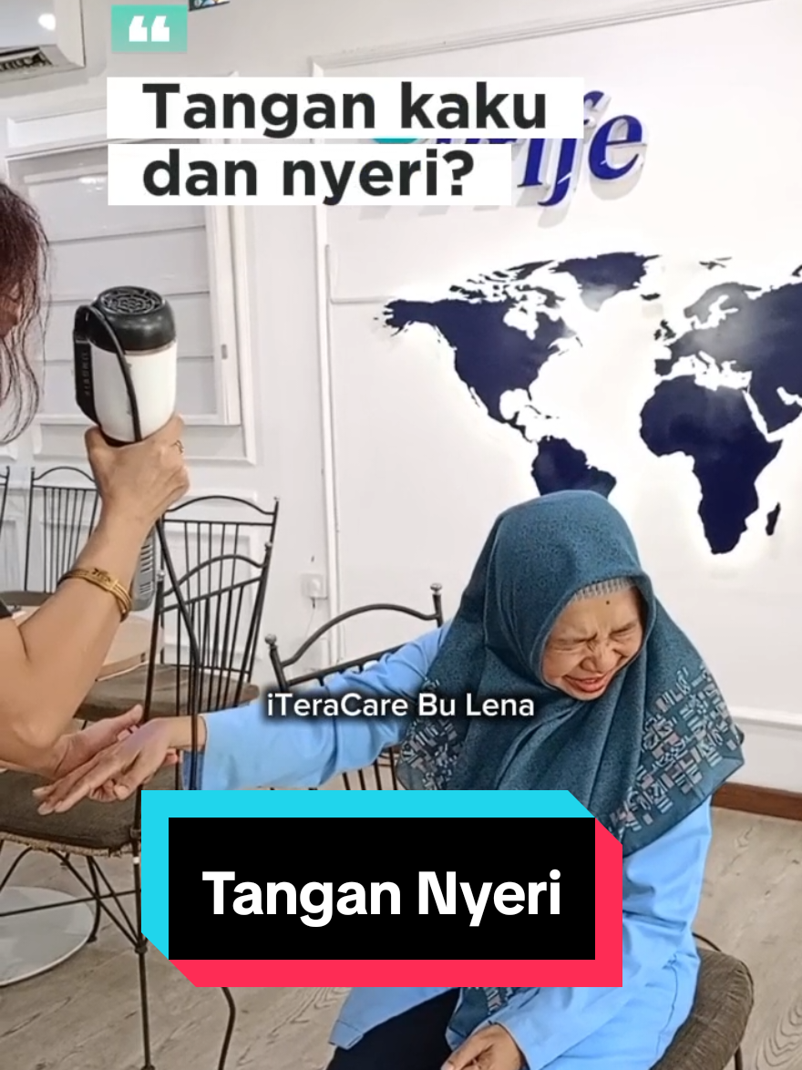 💙 Tangan sakit akibat peradangan bisa mengganggu aktivitas sehari-hari, dari yang sederhana hingga pekerjaan penting. 💙 Dengan iTeraCare berteknologi gelombang TeraHertz, terapi difokuskan langsung ke area yang meradang. Membantu meredakan inflamasi, melancarkan aliran darah, dan meregenerasi sel secara alami. Hasilnya, tangan terasa lebih ringan, nyeri berkurang, dan aktivitas kembali nyaman ✨ 💡 Mau coba GRATIS dan rasakan sendiri manfaatnya? 📲 Hubungi Bu Lena di WA: 087781234730 #iTeraCare #TeraHertzTherapy #KesehatanHolistik #HealingTechnology #SehatAlami #GoldEagleCommunity #FYP #Viral #holistichealth #iteracare #terahertz #fyp #viral #indonesia #yogyakarta