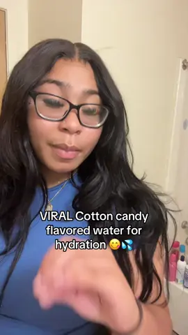 This is a game changer to the non water drinkers 😱‼️ #liquidiv #cottoncandy #water #viral #supplement 