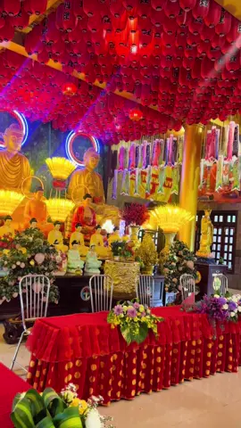 Để quá khứ ở lại  để câu chuyện buồn đó xuống 
