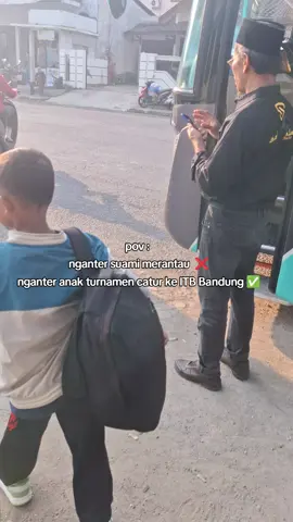 naaakk mainmu kejauhan gak siihh 😭😭😭😭😭anak kls 3 SD biasa nya paling jauh main sepeda sm temen2muu..proud of you naang gantengnya ibuukk 🤩🥰🥰 smoga sehat selalu, dimudahkan, dilancarkan, dilindungi dlm perjalanan, selamat smpai plg kmbali...pulang bawa kemenangan utk smua.... #bidakganesa #itbbidakganesha2025 