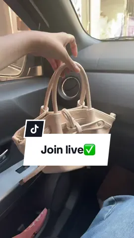 banyak pilihan warnanya,tentukan pilihanmu sekarang yukk🥰🥰#fyp #nalalacollection #localbrand #joinlive #racuntiktok 