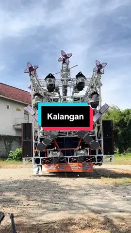 Icis icis😋#MonsterEnergyAudio #meyaudiotulungagung #thekingofsound #capjegrik #ajengfebria 