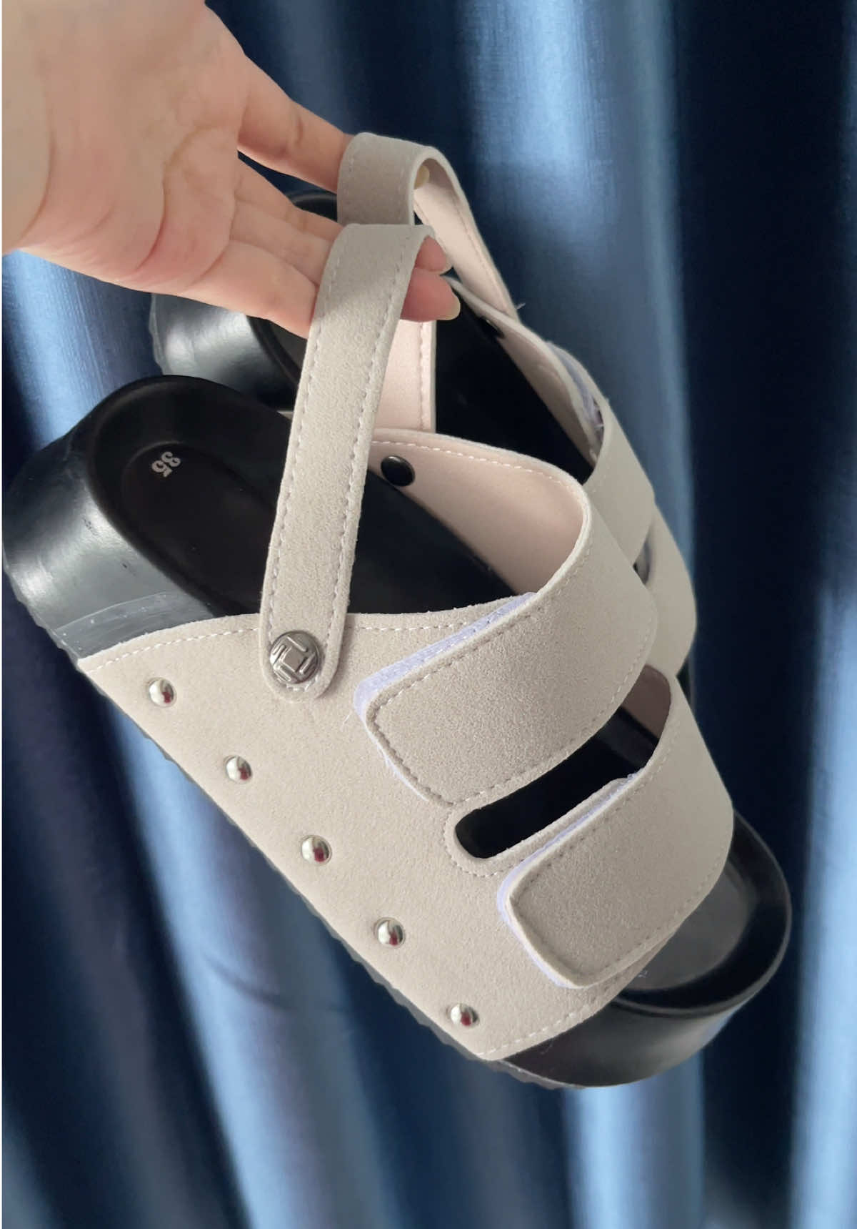 Đôi dép xinh chỉ bằng 2 cốc ts Phúc Long 🙄 #depsandal #sandal #depsandalnu #foryou #depdihoc 