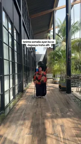 Alx marka koowad ilahey ayaa mahad iska leh marka labaad dhalinyada walahey icaawiyey iyi kuwa ii duceyey Aad Ayaan idiinkuugu mahad celina malinta isninta somaliya Ayaan ku soo aadanhy alx ilahey lugaheyga igu istaajiyey ayaa mahadas leh😭🤲🤲🤲