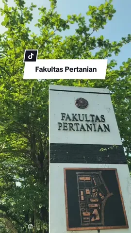 #SudutUGM kali ini ada di Fakultas Pertanian✨🤩 Siapa nih Kawan UGM yang pengen masuk fakultas yang satu ini?💙