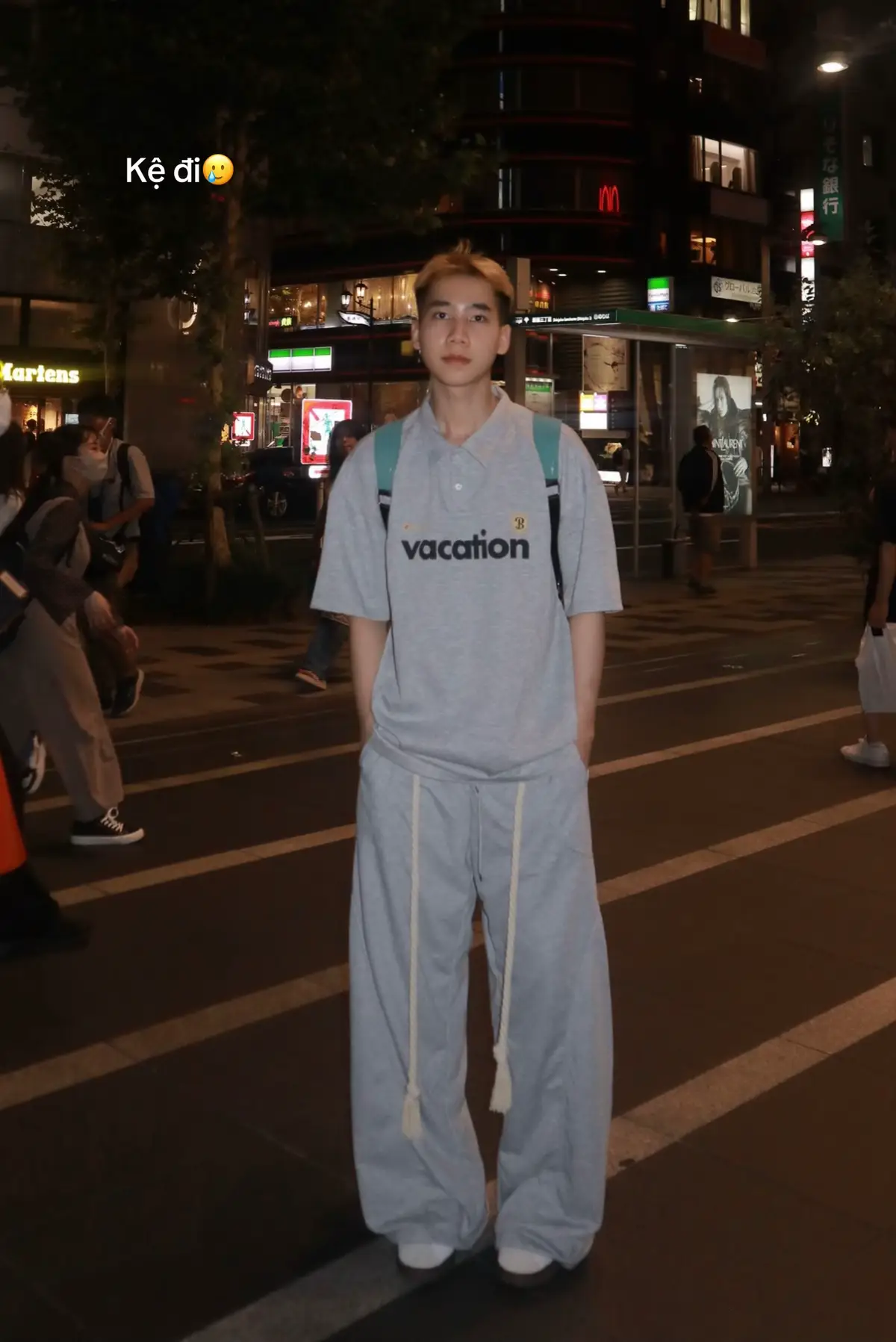 Nhắm mắt kệ luôn🥲🥲 #🥲 