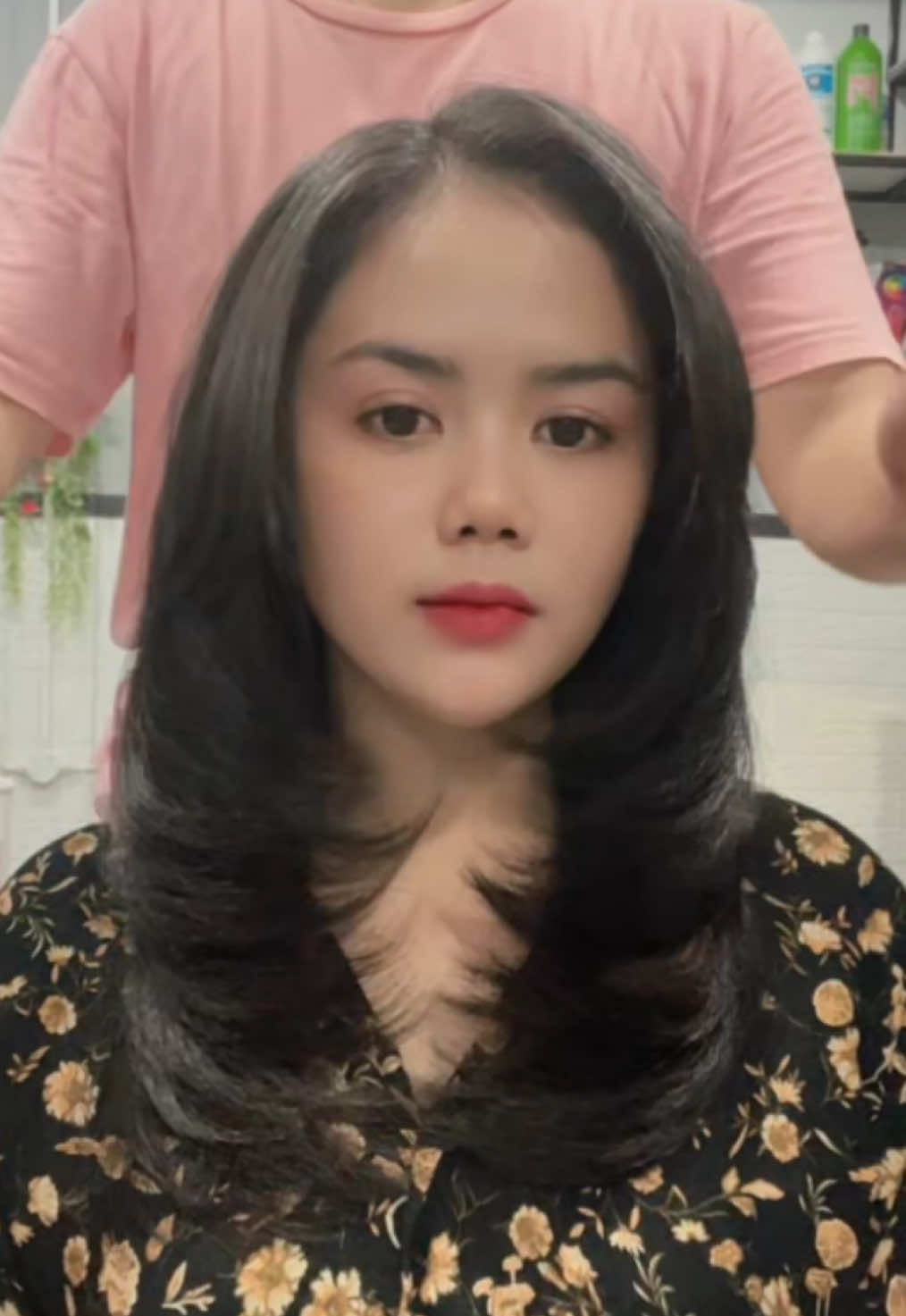 Buterfly and poni curten bengs 😘👌 Dhedysalon Entrop  📍Jln Kelapa Dua entrop masuk dari bsi entrop lurus pas depan gedung walewangko belok kiri jalan,salonnya pas samping cafe charisma.😘👌 Wa:081253651661 #salonjayapura #salonpapua #japrax #salonhitsjayapura #dhedysalonentrop 