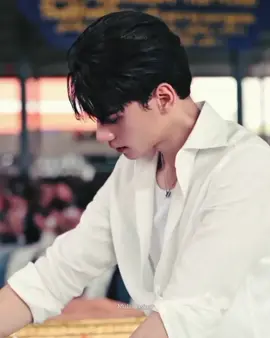 එයාගේ Side profile එක මාර ලස්සනයි.perfect Face features තියෙන කෙනෙක්.😍❤️✨️ #khemjiratheseries #kengharit #foryou #fypviralシ #fyyyyyypppppppppppppp 