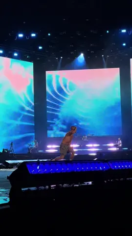 @Imagine Dragons #imaginedragons #loomtour2025 #bones