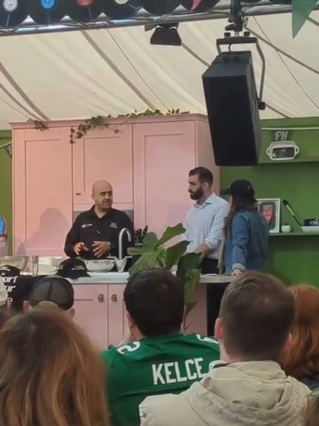 Cork’s beloved Izz Café is as much a part of the city as the English Market. Last weekend at Electric Picnic, owner Izzeddeen Alkarajeh shared his family’s journey from Palestine to Leeside and the creation of their George’s Quay favourite. @izzcafeireland @epfestival #Cork #IzzCafe #ElectricPicnic #FoodStories #Community”