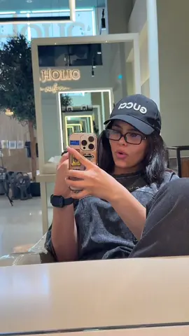 واضح إني منخرشه منهم 