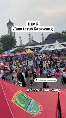 Jangan lupa jajan ice cream cemil dan espotong Singapore... 🫰 #kulinerkarawang #hutkarawang #umkmkarawang #karawang 