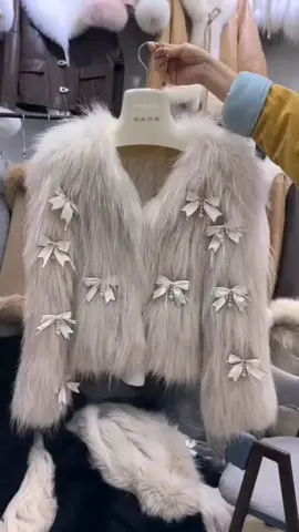 Premium Fur Jacket📲 For orders WhatsApp 👉 0_3_3_0_0_0_0_2_5_6_2 ✨ New Arrival ❄️ Premium Luxury Faux Fur Jacket with elegant bows & pearls 🤍 Perfect for winter parties, casual chic looks & bridal wear events. Soft, cozy & stylish – a must have for your wardrobe. Limited stock available, order now before it’s gone! #FurJacket #WinterFashion2025 #LuxuryStyle #TrendyOutfits #PartyWearJacket