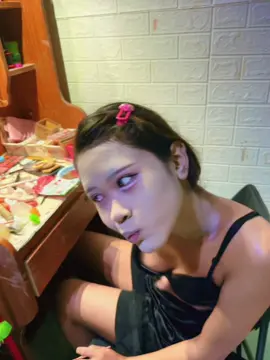 บุกห้องสาวสาวมาดูการแต่งหน้าแบบโตอิน#ขาวโบ้ะ #หนูแจ๋ว 5G