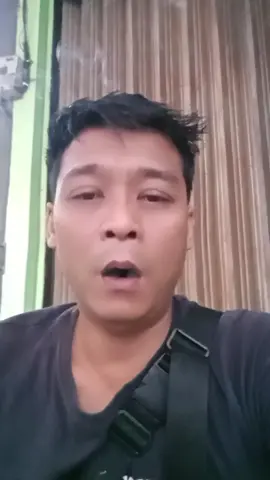 Santuy smbl Ngopi ☕