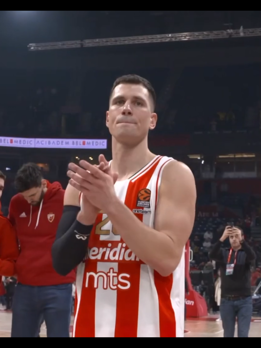 prime Neda 🥹 #crvenazvezda #delije #luka_cc #viral #fyppppppppppppppppppppppp 