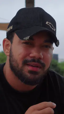 Sabe aquele momento em que você já fez tudo o que podia? Planejou, se dedicou, entregou nas mãos do Senhor e agora só resta uma coisa: continuar firme. É exatamente sobre isso que o vídeo de hoje fala! Não importa o que as pessoas vão pensar, ou se o resultado virá no tempo que você espera. O mais importante é a sua constância, a sua fé e a certeza de que você está no caminho certo. Lembre-se do que diz em Provérbios 16:3: “Consagre ao Senhor tudo o que você faz, e os seus planos serão bem-sucedidos.” Essa é a promessa! Quando você entrega seus planos a Ele, o sucesso não é uma questão de “se”, mas de “quando” e “como” Ele vai agir. Sua parte é permanecer, confiar e seguir em frente, mesmo quando a paisagem parece incerta. Então, respire fundo, reforce sua fé e continue caminhando. O Senhor está contigo em cada passo, e Ele honrará a sua dedicação. Mantenha o foco, a esperança e a certeza de que o melhor está por vir. Você não está sozinho nessa jornada!