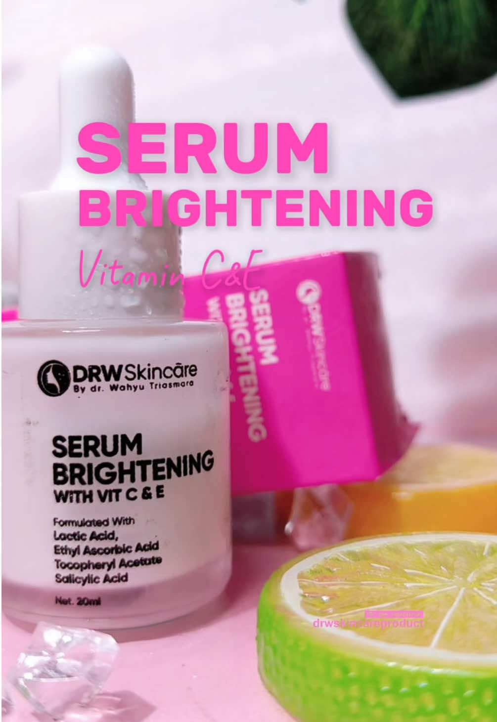 ✨Cerahkan kulitmu dengan Serum Vitamin C DRW 🌸 Diperkaya Vitamin C & Vitamin E yang bekerja sinergis untuk: ✔️ Memudarkan bekas jerawat PIE & PIH ✔️ Mengecilkan pori & menjaga kelembapan ✔️ Melindungi dari radikal bebas Hasilnya? Kulit lebih halus, sehat & glowing alami ✨ 📩 WA: 082141785296 #serum #serumvitc #vitamine #bekasjerawat #drwskincareproduct 