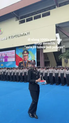 setelah banyaknya rintangan yang harus di lalui, terimakasih untuk tetap mengusahakannya sejauh ini ❤︎
