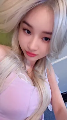 cimer blonde otw streaming lg, tungguin ya :3