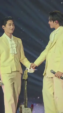 The way #WilliamEst staring and smiling at each other while holding hands and walking down the isle...oops I mean the stage. You can feel the 