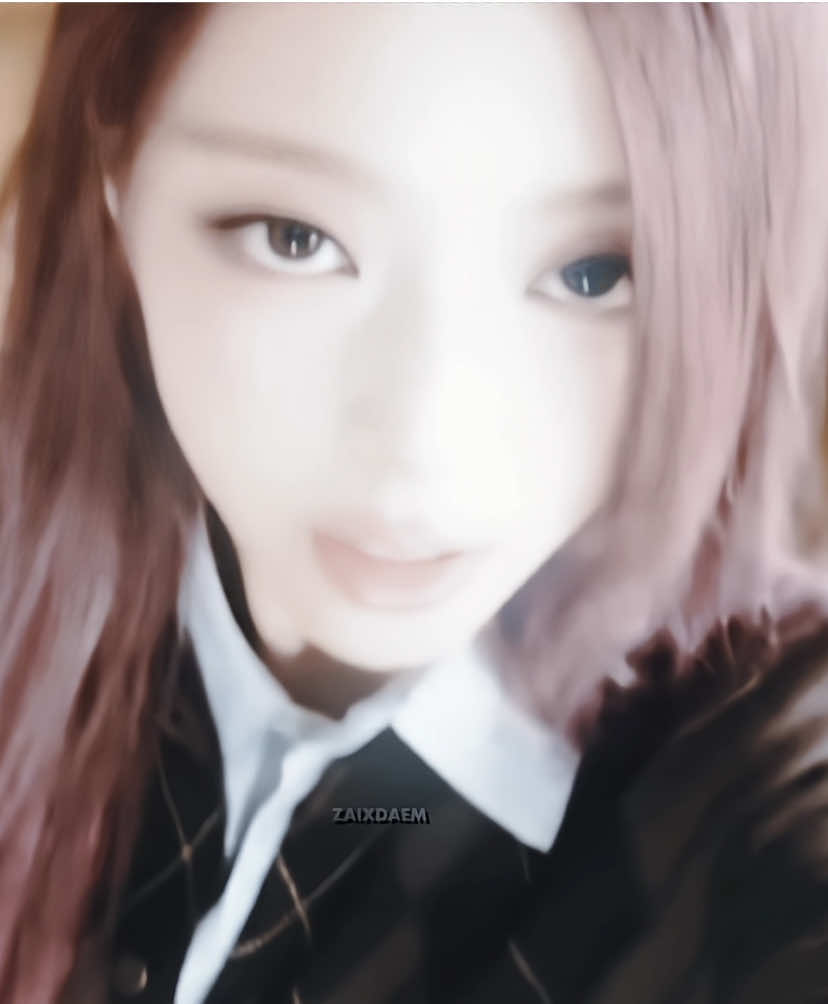 our cun-tee queen🤣🤣❤️ #yunaedit #itzy #itzyedit #shinyuna #dontflop #midzy #itzyofficial #viral #trending #blowthisup #makethisgoviral #dontletthisflop 