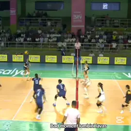 Aruna Shahi bad moment🥺😔get well soon diju💐❤️‍🩹 #nationalgameofnepal #badmoments #volleyballvibes #jayvolleyball @Lumbini lavas 