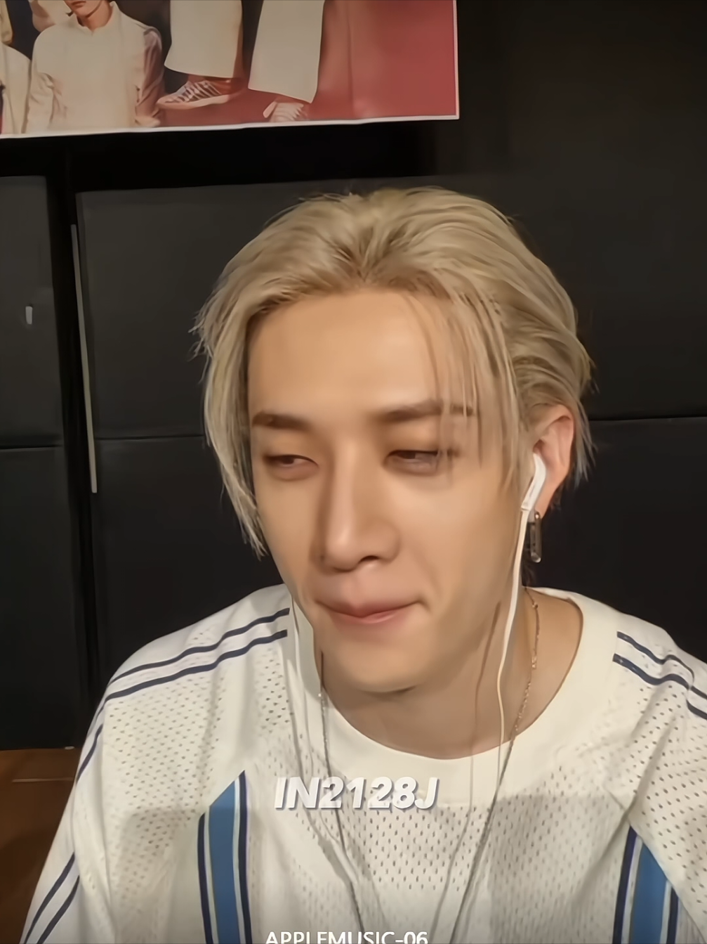 Да и ещё и с хвостиком😭🛐 #StrayKids #bangchan #stay #skz #bangchanblondehair 